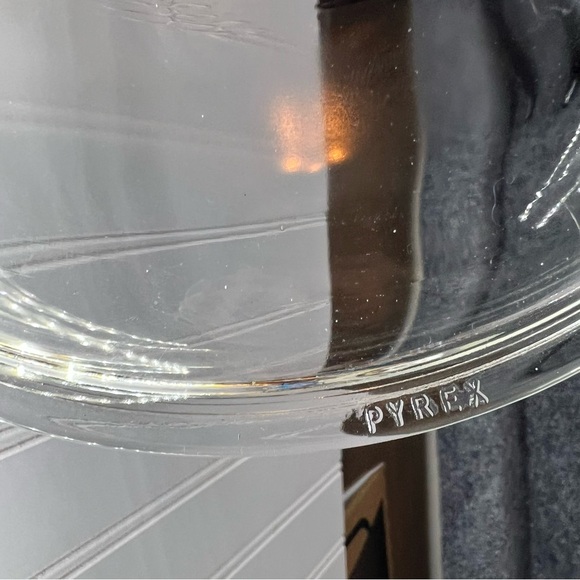 New PYREX Round Bowl 1 1/2 QT #623 Clear Casserole / Baking Dish USA with Lid - Picture 9 of 15